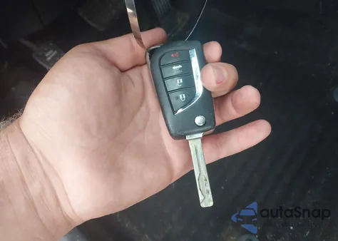 2018 Toyota Camry L/Le/Xle/Se/Xse from USA, damaged, VIN JTNB11HK2J3008582